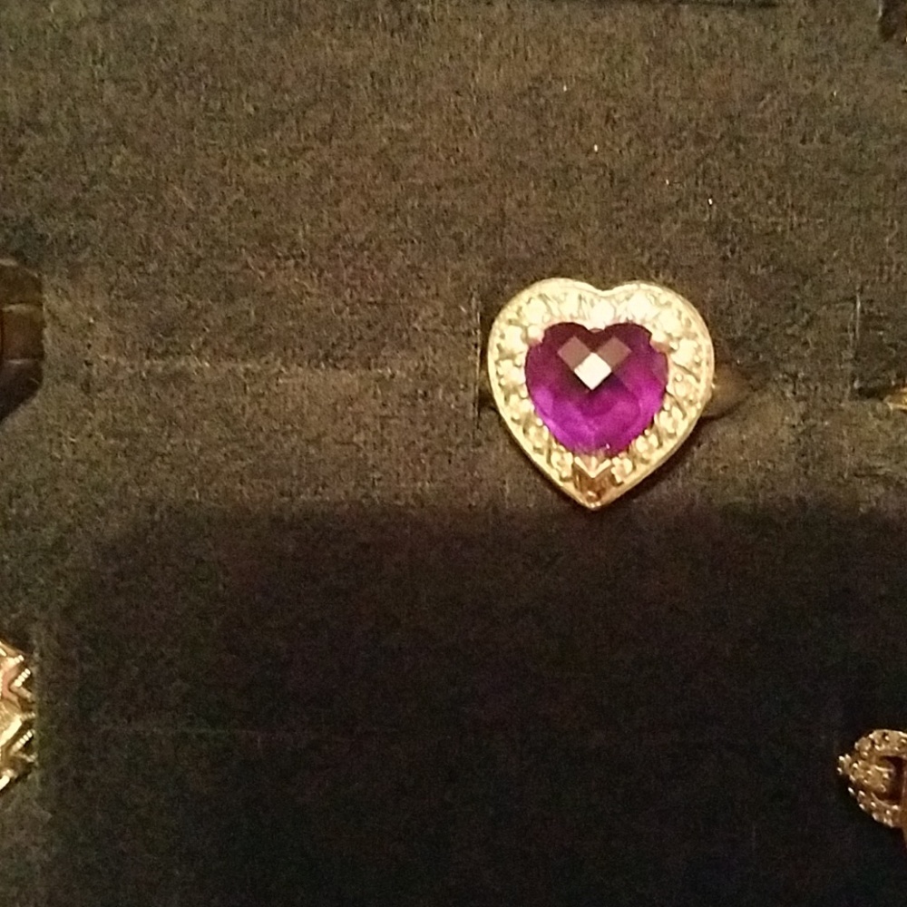 Genuine amethyst cushion cut heart ring